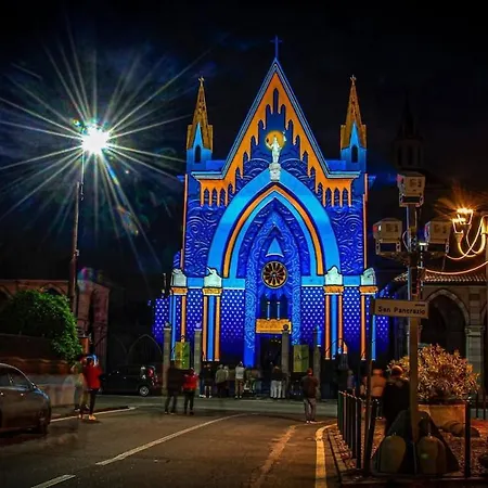 Villa Cupido Con Jacuzzi Piscina E Terrazza Vicino Torino Coppie E Famiglie *